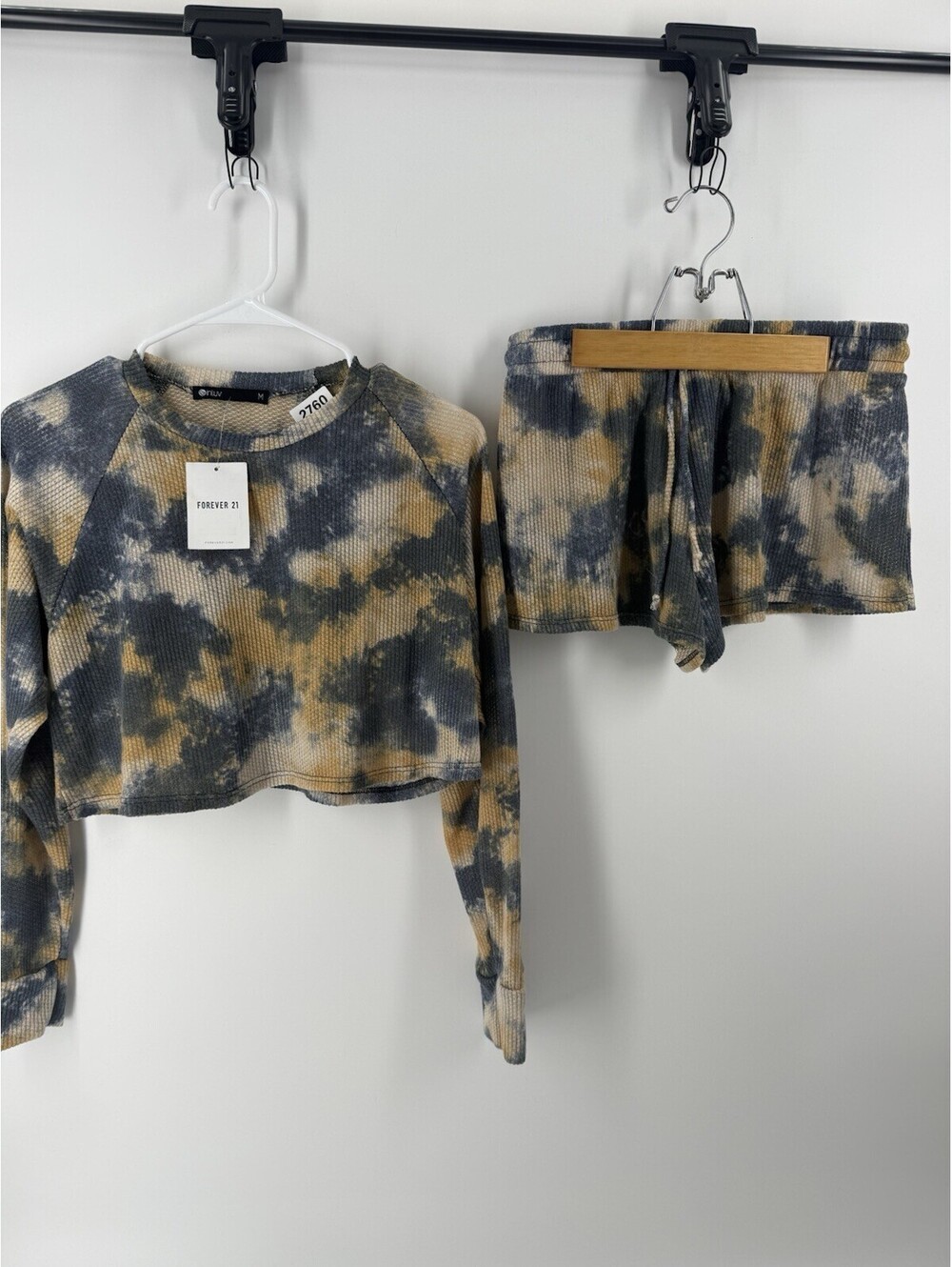 Forever 21 x M Tie Dye Crop  and  Shorts Set Size M Pj MWT